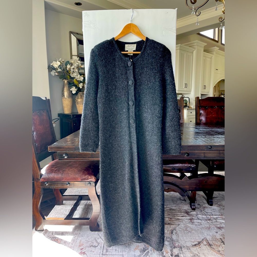 La Llama alpaca wool sweater
